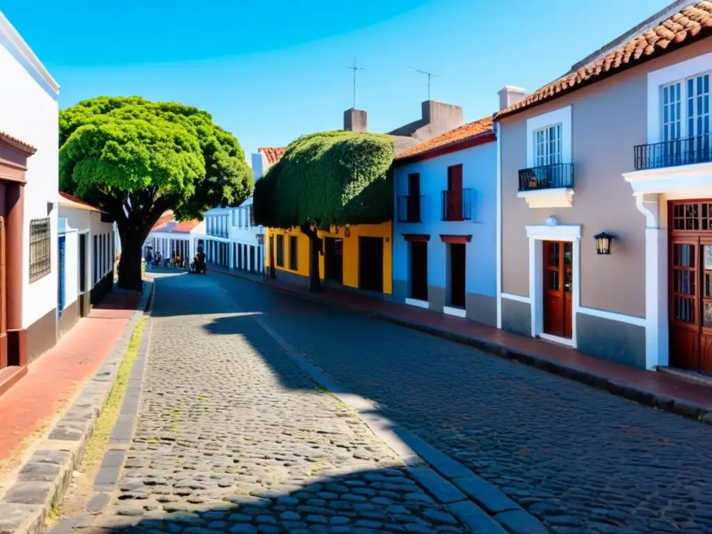 Explorando la cultura uruguaya a través de retratos en el Barrio Histórico de Colonia, entre calles empedradas y encanto colonial