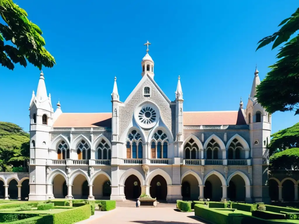 Imponente institución educativa de estilo británico en Montevideo, Uruguay, reflejo de la influencia cultura británica en Uruguay