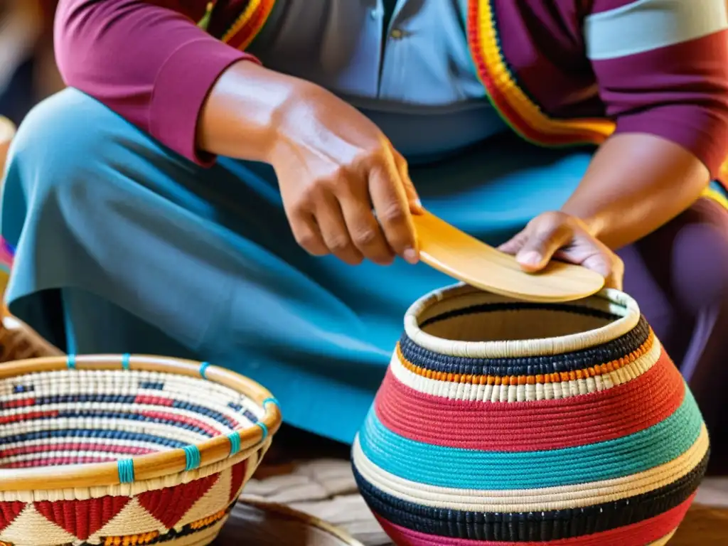 Mercado vibrante de artesanía uruguaya de pueblos indígenas, artistas orgullosos creando obras maestras en un paisaje verde y sereno